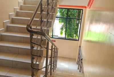 Serviced 1 Bed Apartment with En Suite in Nyali Area - 3