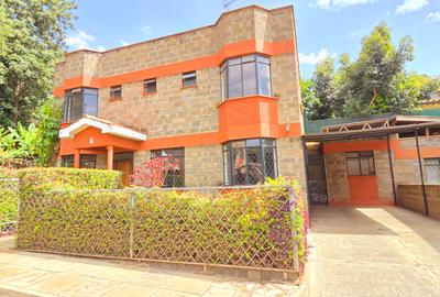 4 Bed Townhouse with En Suite at Convent Drive