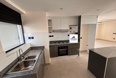 4 Bed Apartment with En Suite in Westlands Area - 4