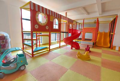 3 Bed Apartment with En Suite at Sports Rd/ Rhapta Road