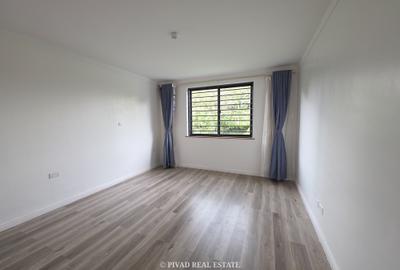 4 Bed Townhouse with Garden in Runda - 3