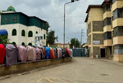 Commercial Property with Fibre Internet in Eastleigh - 3