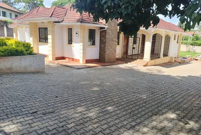 4 Bed House with En Suite at Runda