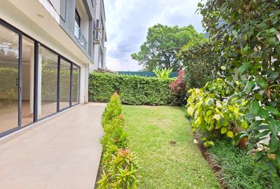 4 Bed Townhouse with En Suite at Lavington Green - 4