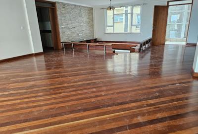 Serviced 3 Bed Apartment with En Suite at Githuri Road