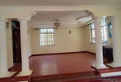 4 Bed Townhouse with En Suite at Lavington Green