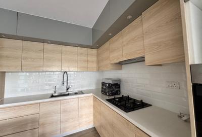 Serviced 2 Bed Apartment with En Suite in Lavington - 3