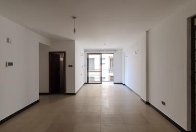 2 Bed Apartment with En Suite in Parklands - 4