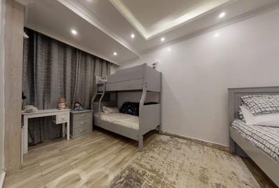 3 Bed Apartment with Gym in Parklands - 4