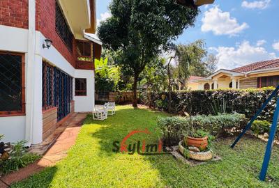 5 Bed Townhouse with En Suite at Grevillea Grove
