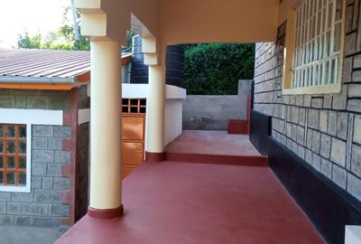 5 Bed House with En Suite in Ngong