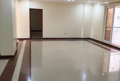 3 Bed Apartment with En Suite in Kilimani - 2