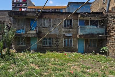 Commercial Land in Eastleigh - 3