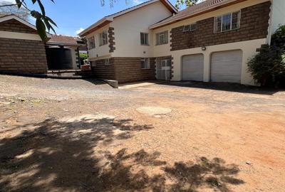 4 Bed House with En Suite in Kyuna - 4