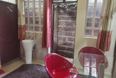 2 Bed House with En Suite in Karen