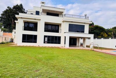 5 Bed Villa with Swimming Pool in Loresho