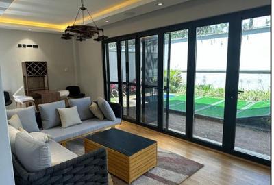 4 Bed Villa with En Suite in Lavington - 4