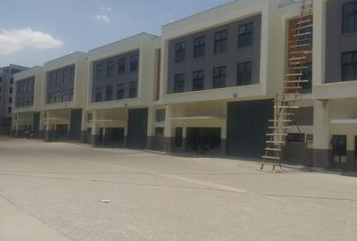 10,000 ft² Warehouse with Service Charge Included at Mombasa Road