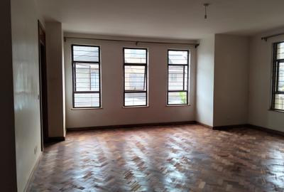 5 Bed House with Staff Quarters in Lavington - 4