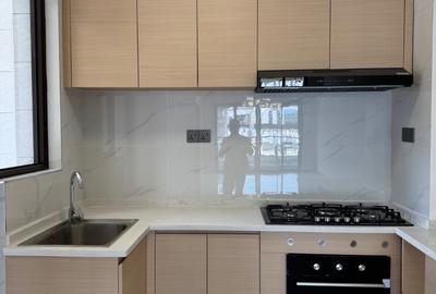 2 Bed Apartment with En Suite at Othaya Road - 3