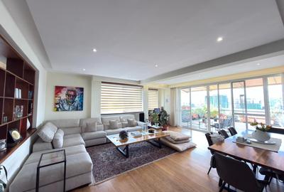 Serviced 3 Bed Apartment with En Suite in Parklands - 2