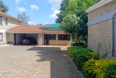 1 Bed House with En Suite in Runda - 2