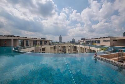 Serviced 4 Bed Apartment with En Suite in Riverside - 2