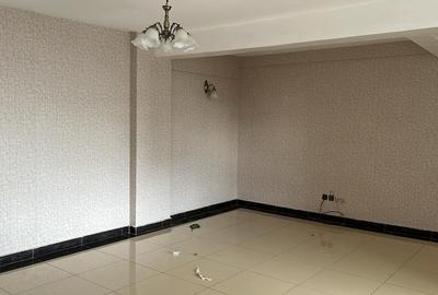 2 Bed Apartment with En Suite in Lavington
