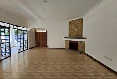 3 Bed House with En Suite at Karen - 2