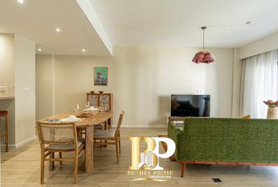 Serviced 2 Bed Apartment with En Suite in Riverside