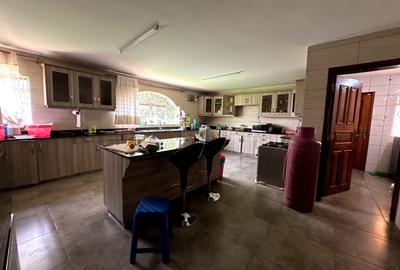 5 Bed House with En Suite in Karen - 3