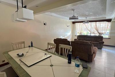 4 Bed Townhouse with En Suite in Lavington