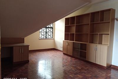 5 Bed Townhouse with Staff Quarters at Kaputei Road - 4