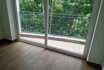 2 Bed Apartment with En Suite in General Mathenge