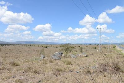 2 ac Land at Konza