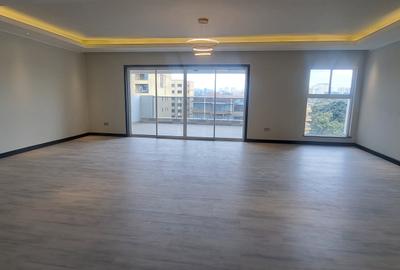 2 Bed Apartment with En Suite in Riverside
