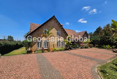 4 Bed House with En Suite in Runda
