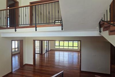 6 Bed House with En Suite in Loresho