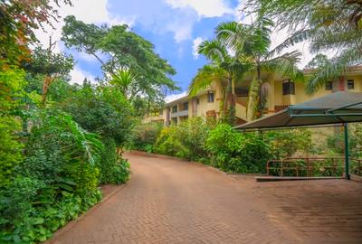 Serviced 4 Bed Apartment for Rent in Riverside