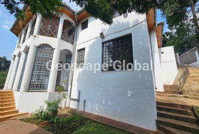 5 Bed House with En Suite in Kitisuru - 2