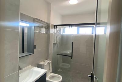 1 Bed Apartment with Gym in Kilimani - 4