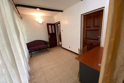 2 Bed House with En Suite at Ridgeways Road - 4