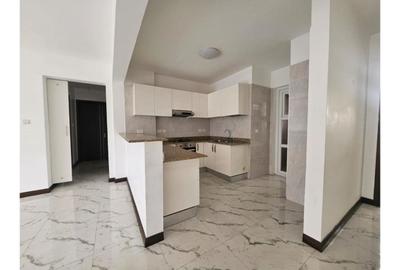 3 Bed Apartment with En Suite in Kileleshwa