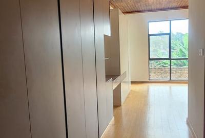 3 Bed Villa with En Suite at Gataka Road - 3