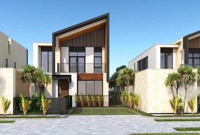 5 Bed House with En Suite at New Runda