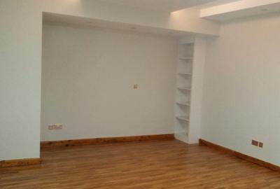 Serviced 4 Bed Apartment with En Suite in Kilimani