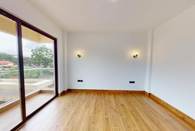 2 Bed Apartment with En Suite at Lavington