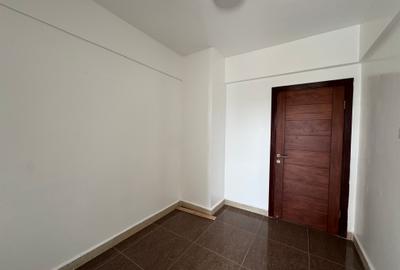 4 Bed Apartment with En Suite in Lavington - 4