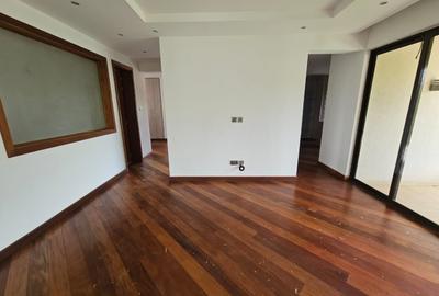 5 Bed Villa with En Suite in Lavington