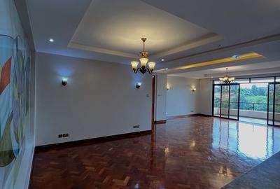 4 Bed Apartment with En Suite at Riverside Drive